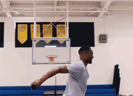 新賽季去哪？威少更新社媒分享訓(xùn)練動態(tài)，期間展示大風(fēng)車扣籃